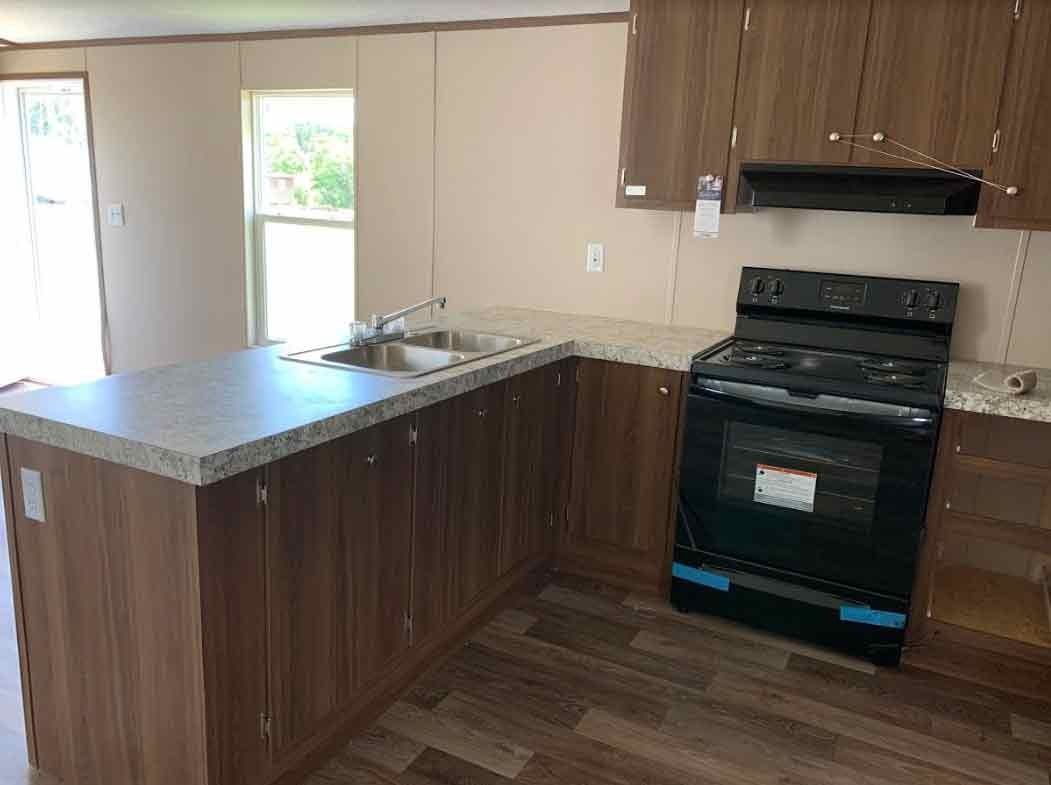 1054 Meekins Rd - Photo 4 of 34