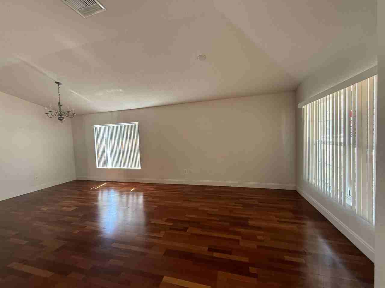 4095 Sw 51st Ct - Photo 3 of 14