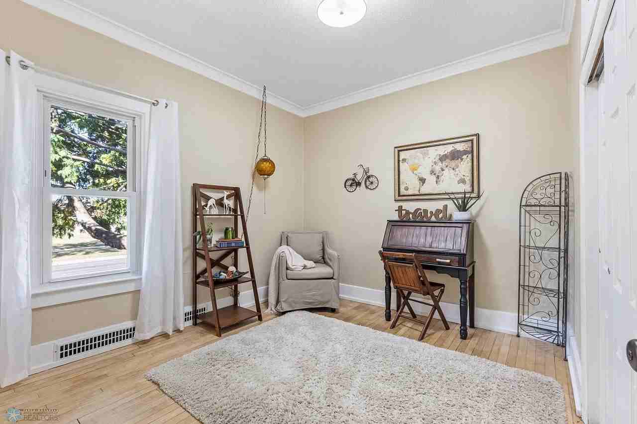 1545 4th Ave S #1 - Photo 6 of 12