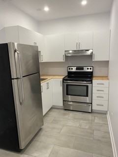 5497A Av Victoria #223