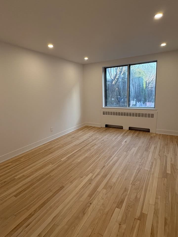 4940 Boul édouard-Montpetit #4 - Photo 6 of 10