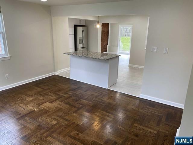 467 Knoll Rd - Photo 3 of 20