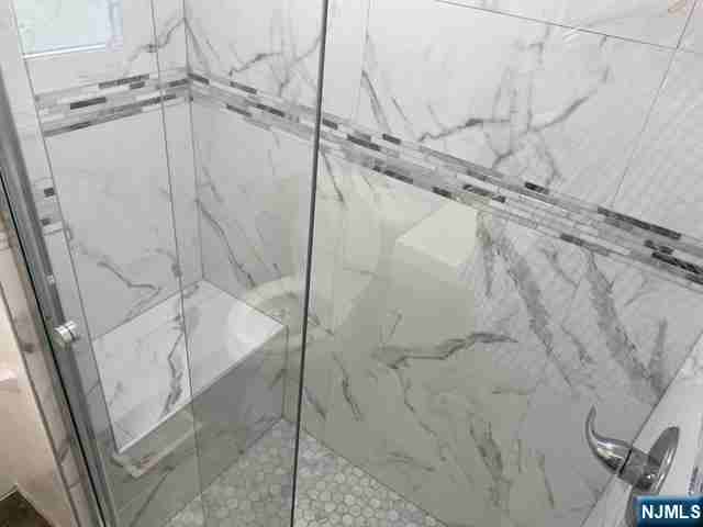 467 Knoll Rd - Photo 6 of 20