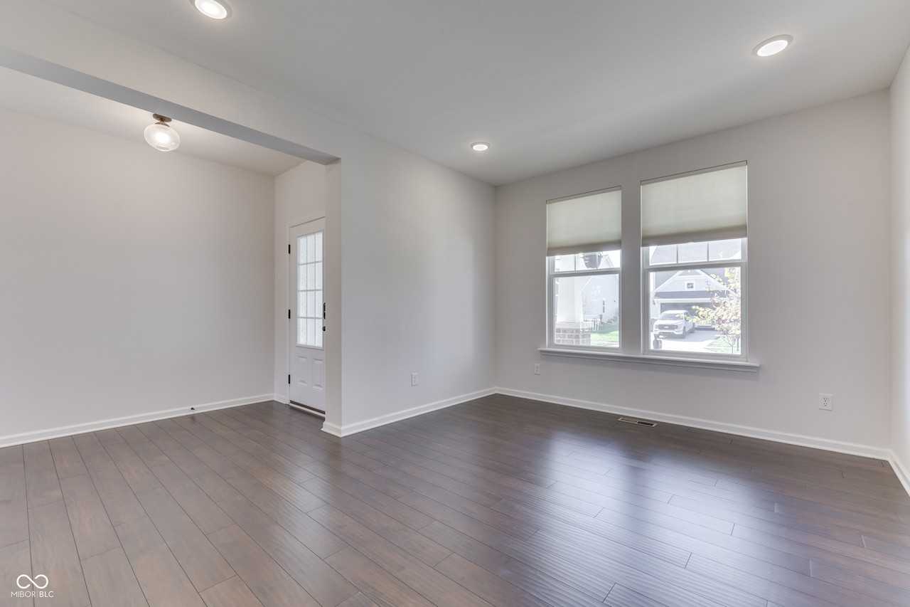 7635 Shady Trails Dr - Photo 5 of 50