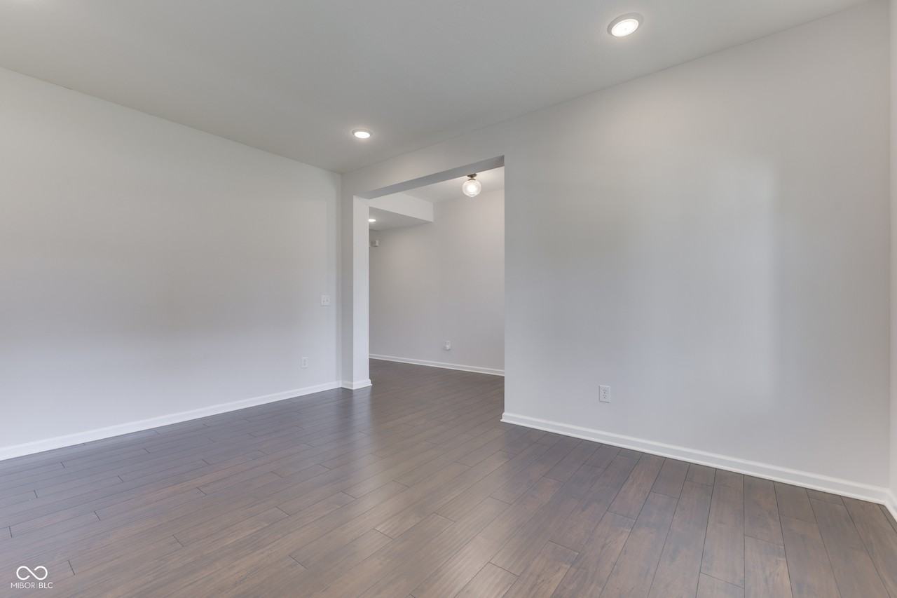 7635 Shady Trails Dr - Photo 6 of 50