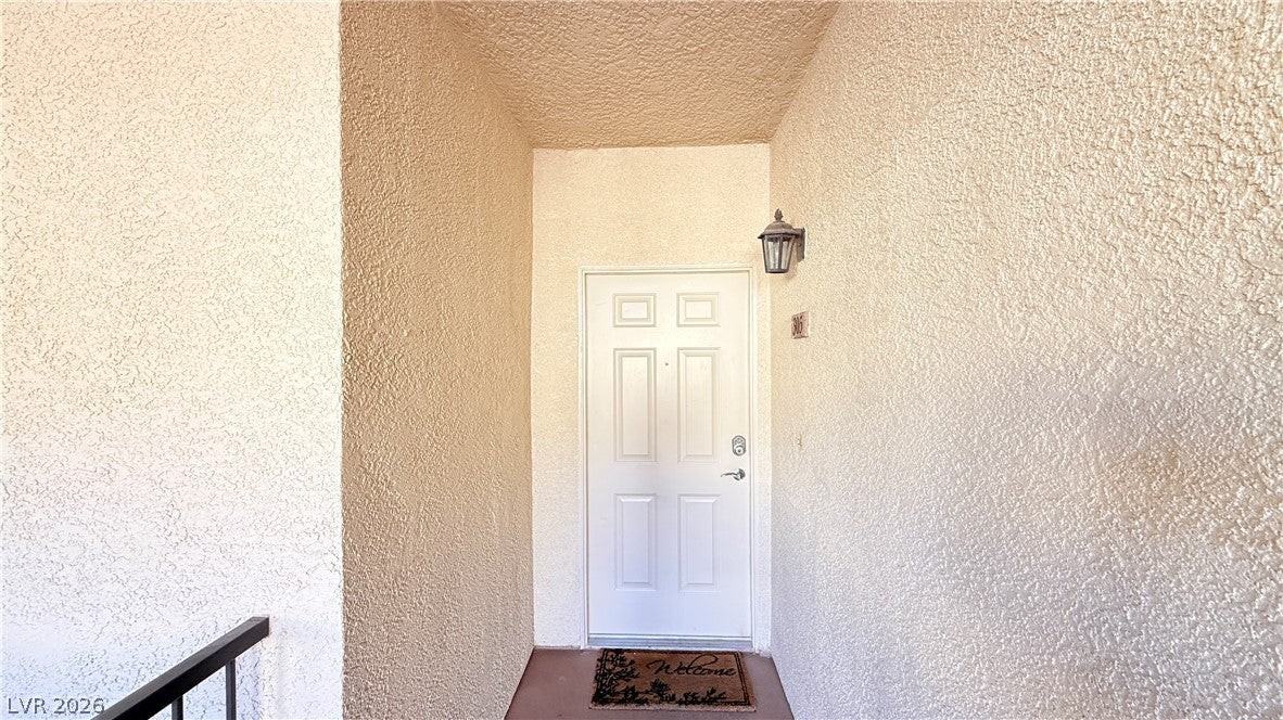 7155 S Durango Dr - Photo 2 of 19