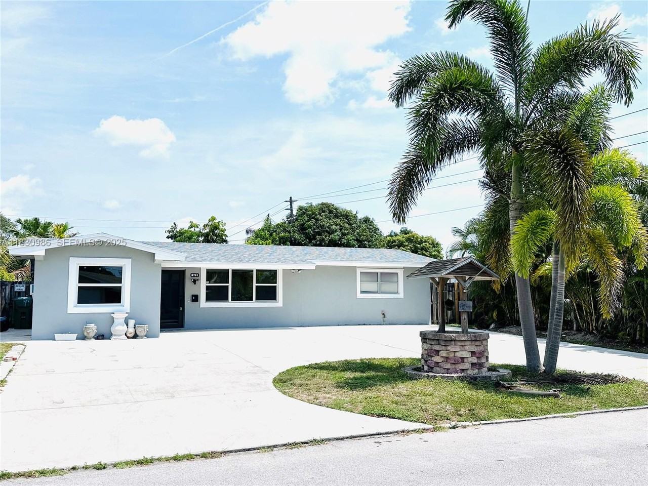 8761 Northwest 12th Street - Photo 2 of 8