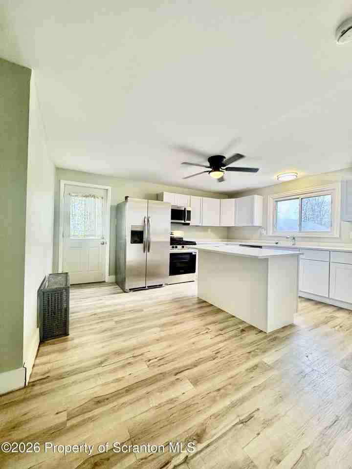 1746 Bloom Ave - Photo 5 of 24