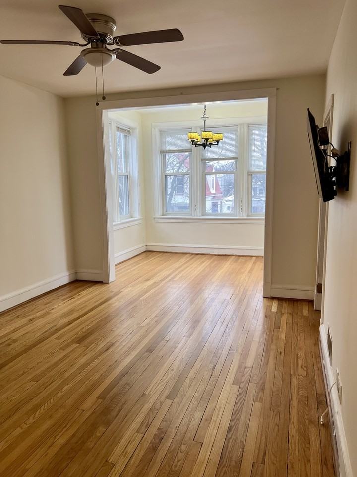 4148 N Monticello Ave ##2 - Photo 2 of 16