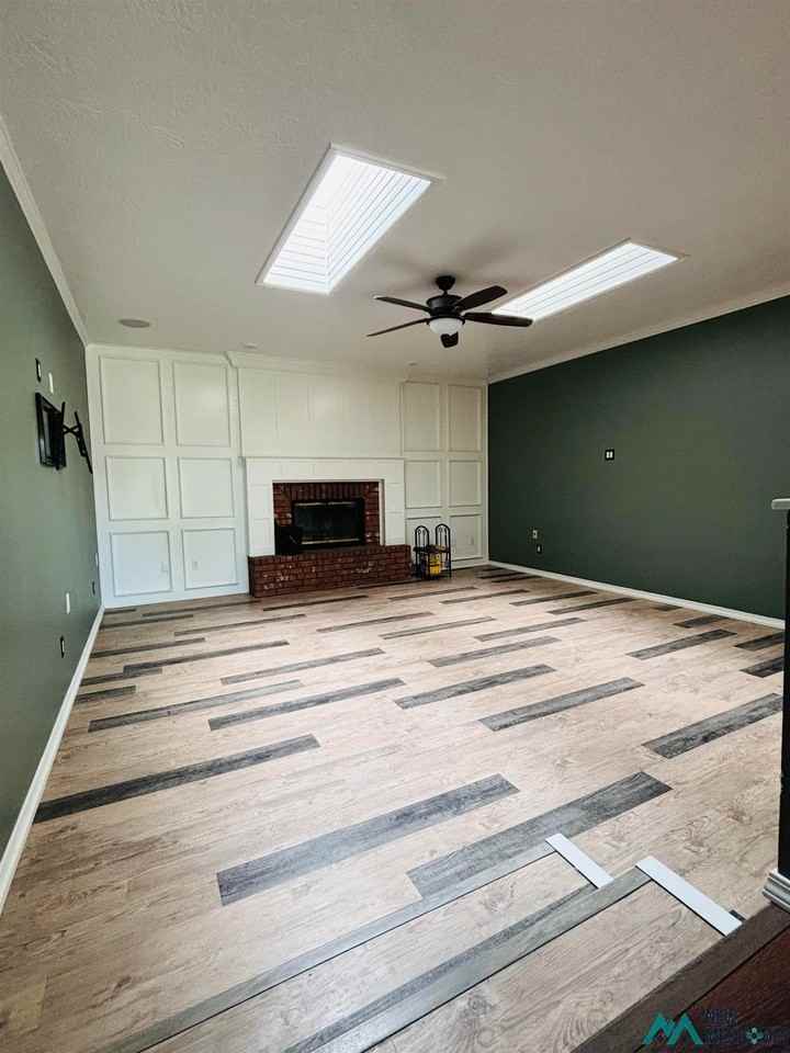 2328 Hammond Blvd - Photo 2 of 21
