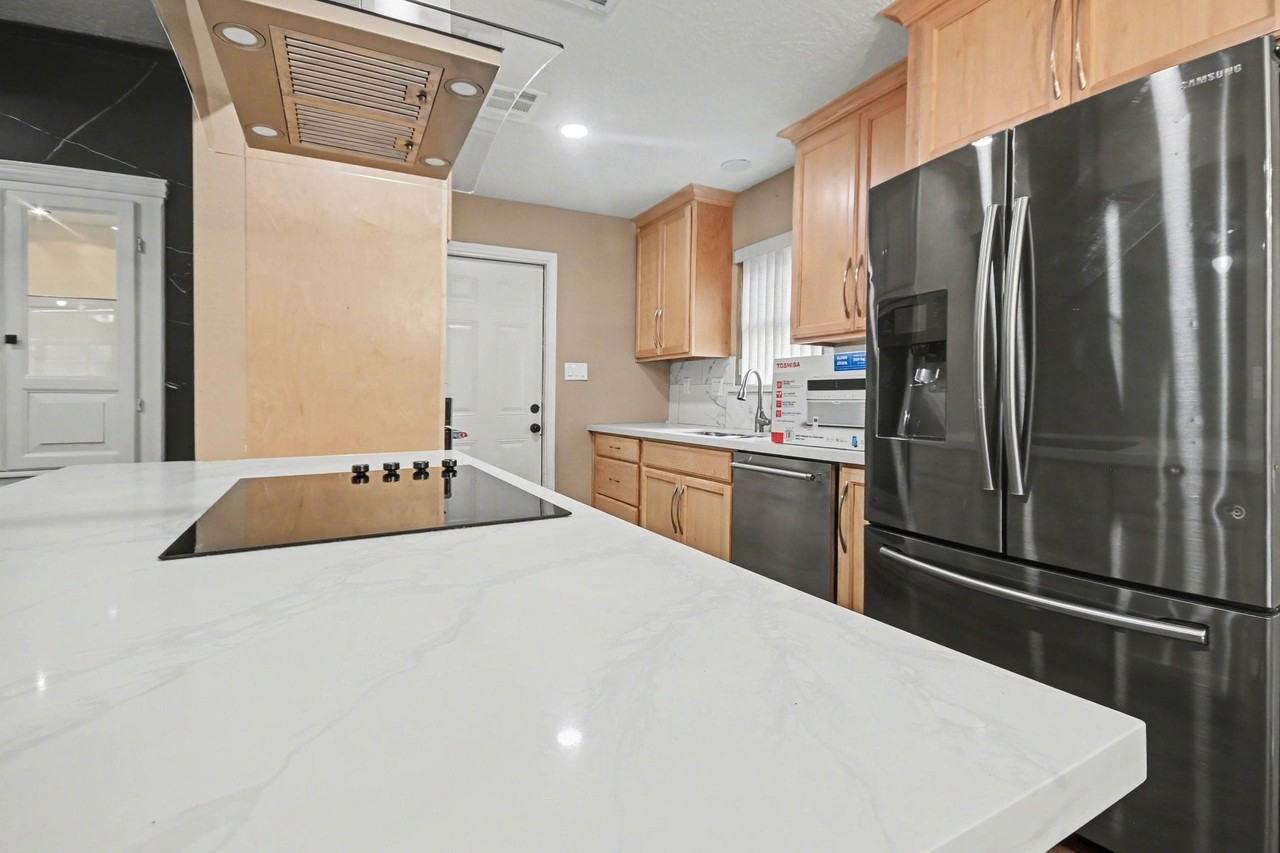 16807 David Glen Dr - Photo 7 of 20