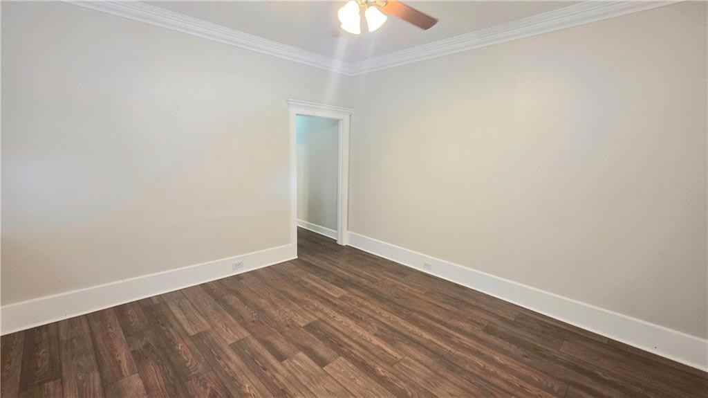 527 3rd St - Photo 4 of 16