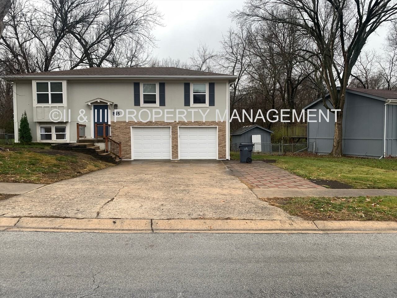 815 E Johnston St #1 - Photo 2 of 34