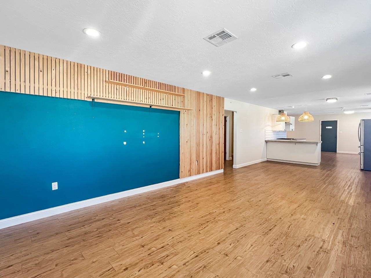 3308 Nw Atlanta Ave #1 - Photo 4 of 34