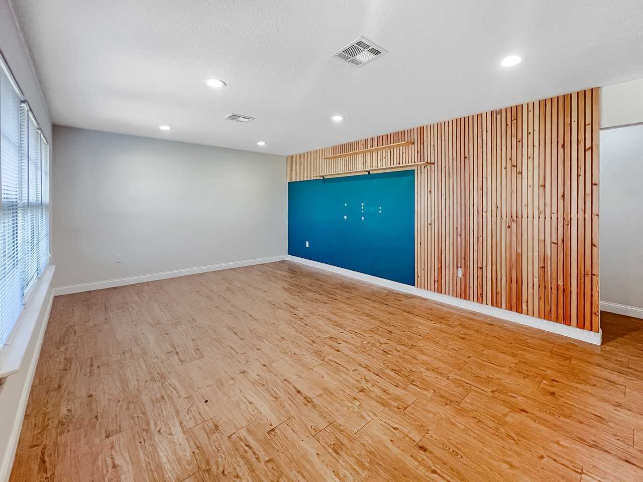 3308 Nw Atlanta Ave #1 - Photo 5 of 34