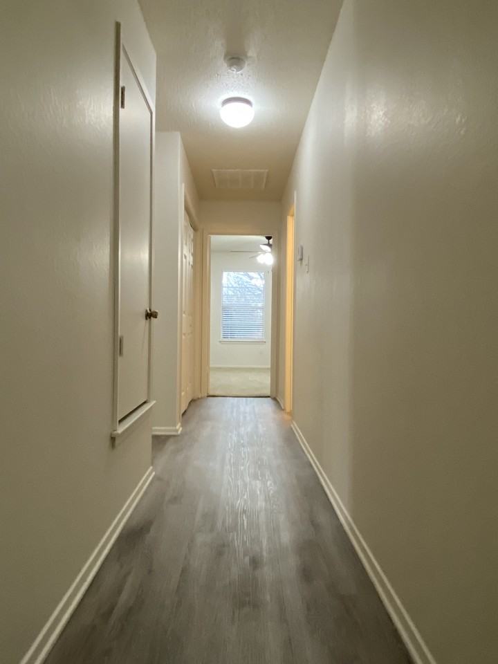 1220 Winscott Rd #A - Photo 6 of 10