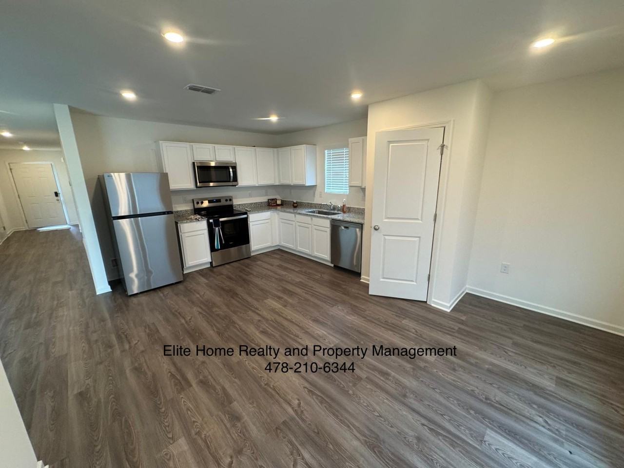 140 Lochwolde Dr #1 - Photo 4 of 21