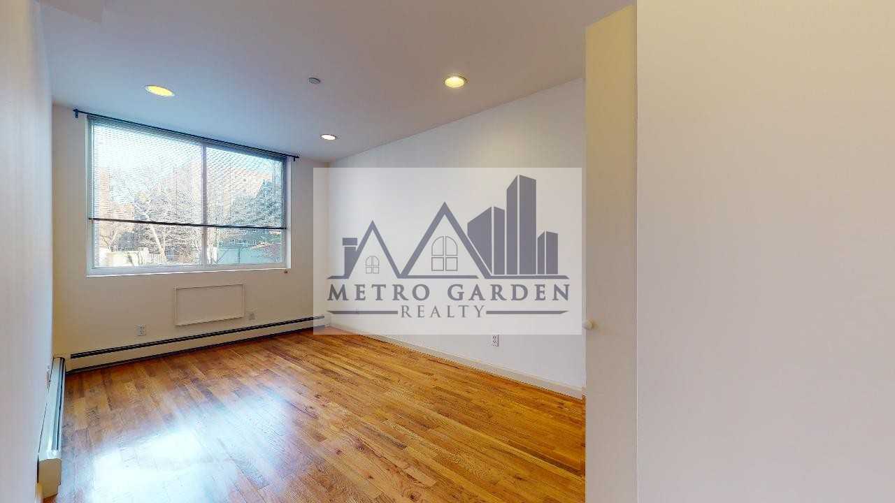 67-13 Austin Street #2B - Photo 7 of 16