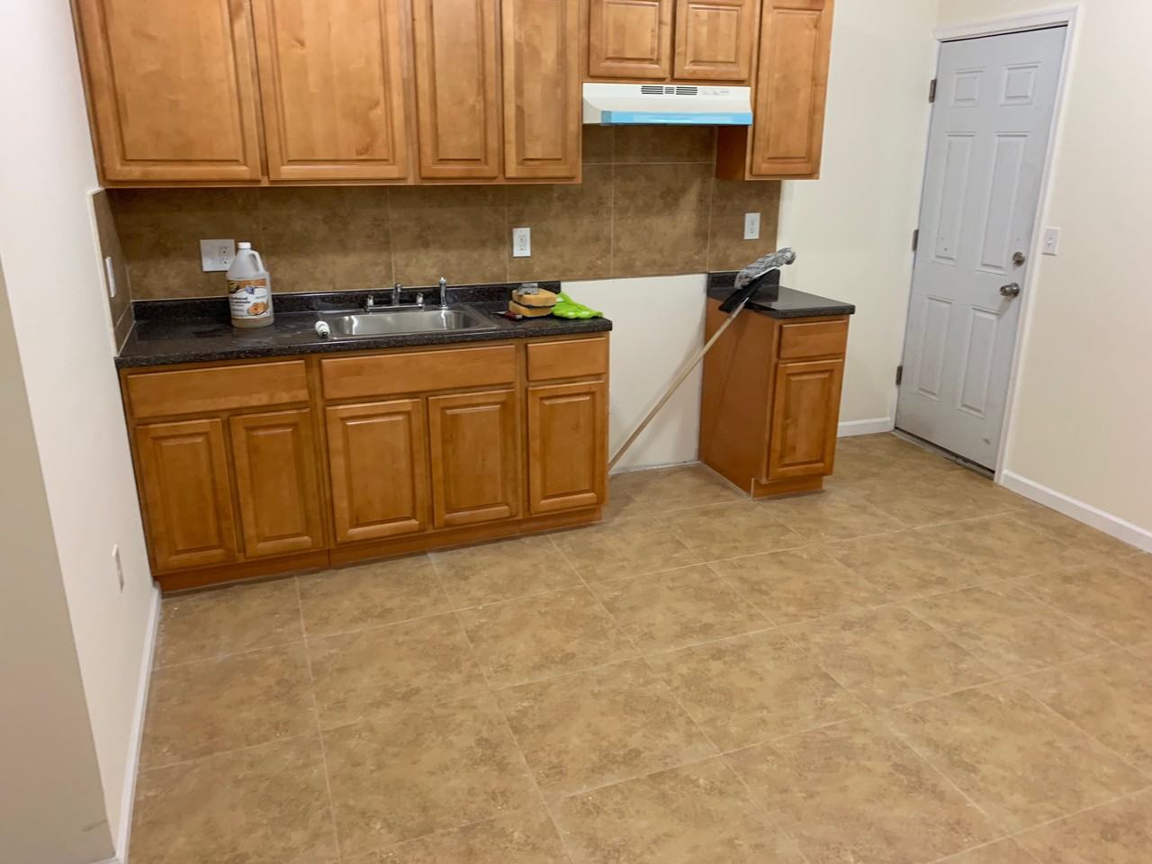 4840 N Camac St #1 - Photo 5 of 8