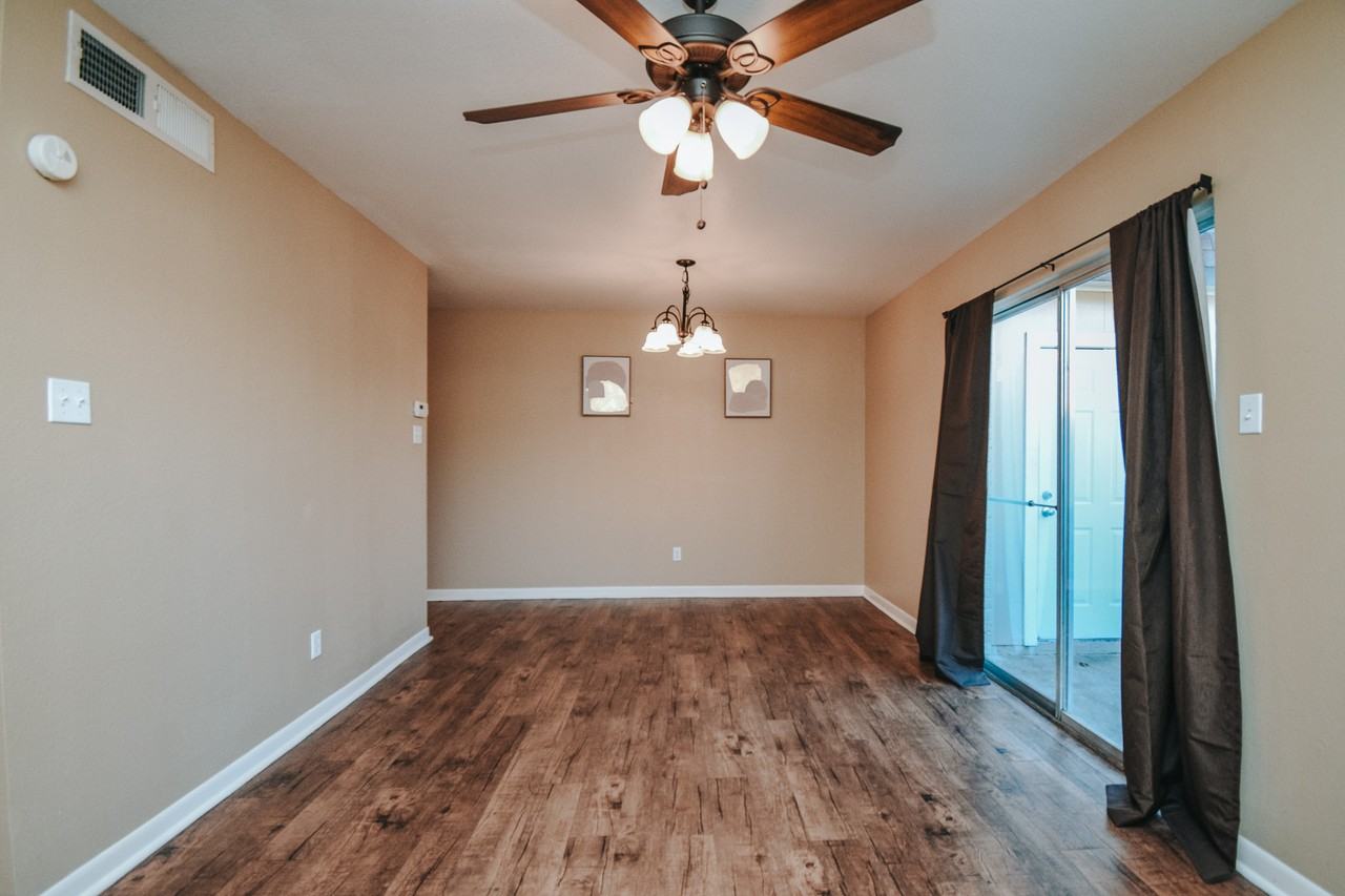 1913 Melrose AveApt B #B - Photo 2 of 11