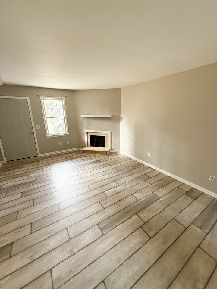 2920 Chatsworth Rd #A - Photo 3 of 12