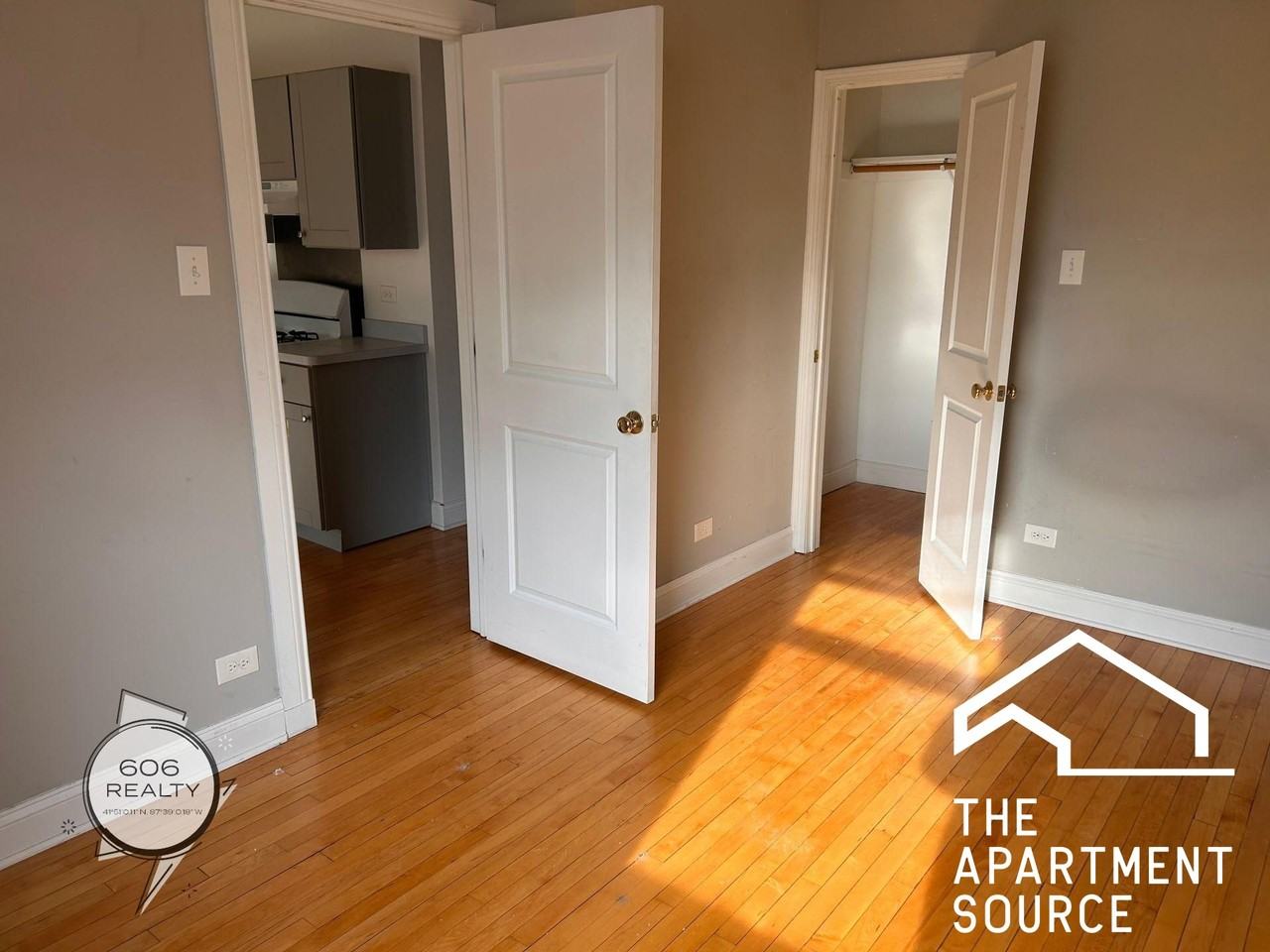 6910 21st St #203 - Photo 4 of 5