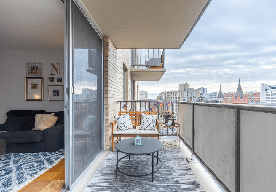 The Seville - Photo 2 of 28