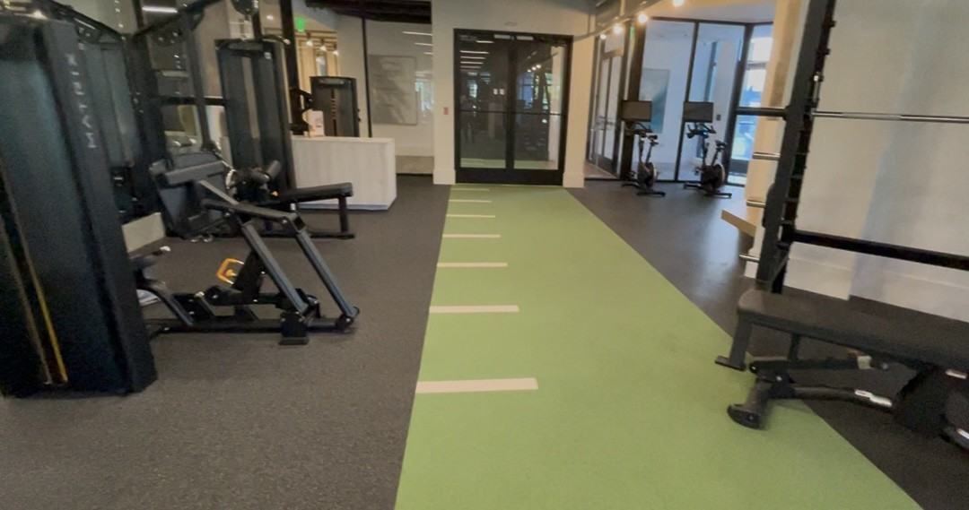 2820 Nw 17th St #702 - Photo 4 of 9