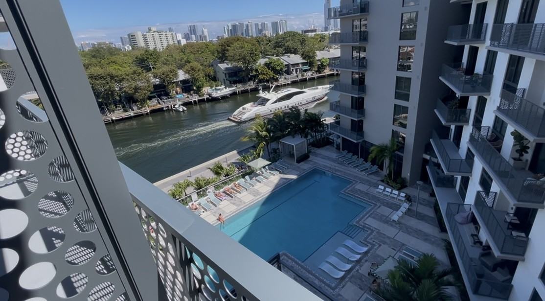 1642 Nw 29th Ave #502 - Photo 3 of 9