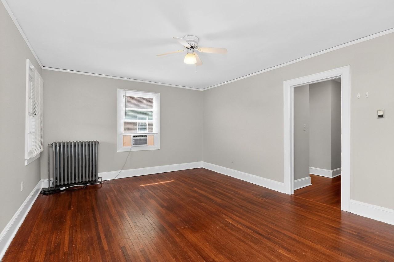 1412 Park Dr - Photo 2 of 19