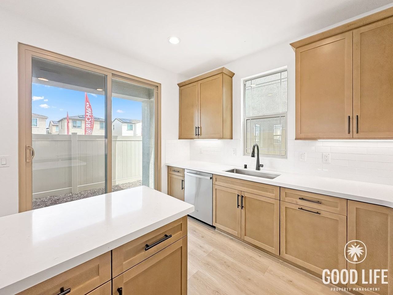 29616 Monarch Rd - Photo 6 of 27