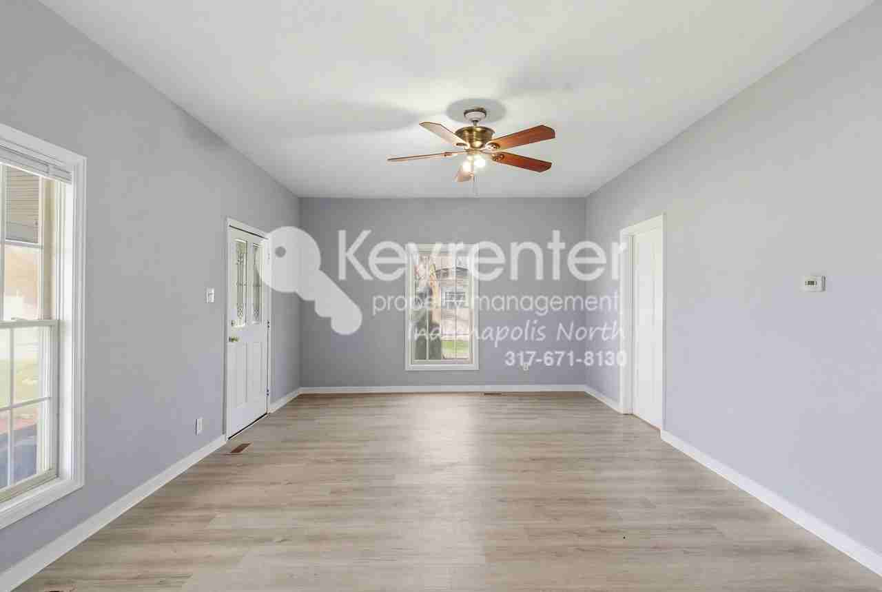 4835 W Morris St - Photo 5 of 17