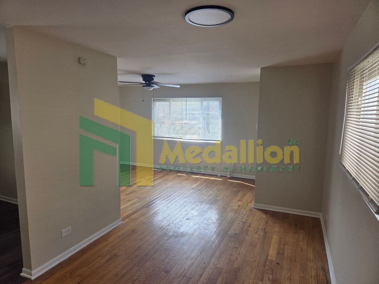 10637 S Cottage Grove Ave - Photo 3 of 22