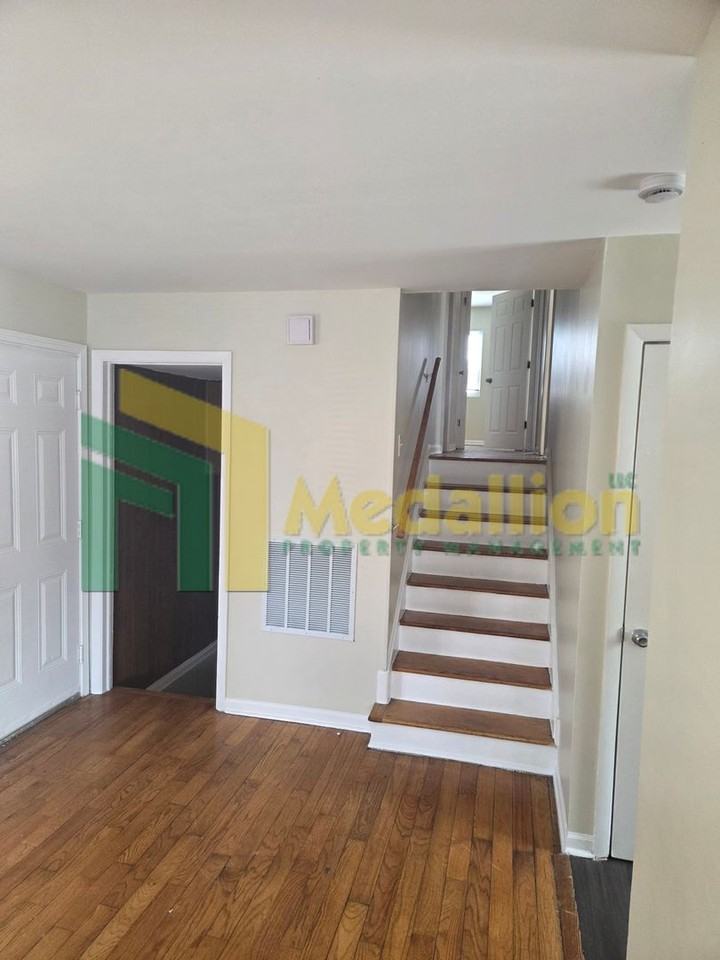 10637 S Cottage Grove Ave - Photo 6 of 22