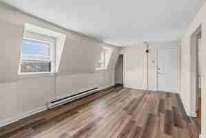 featured image of 184 Lyman St