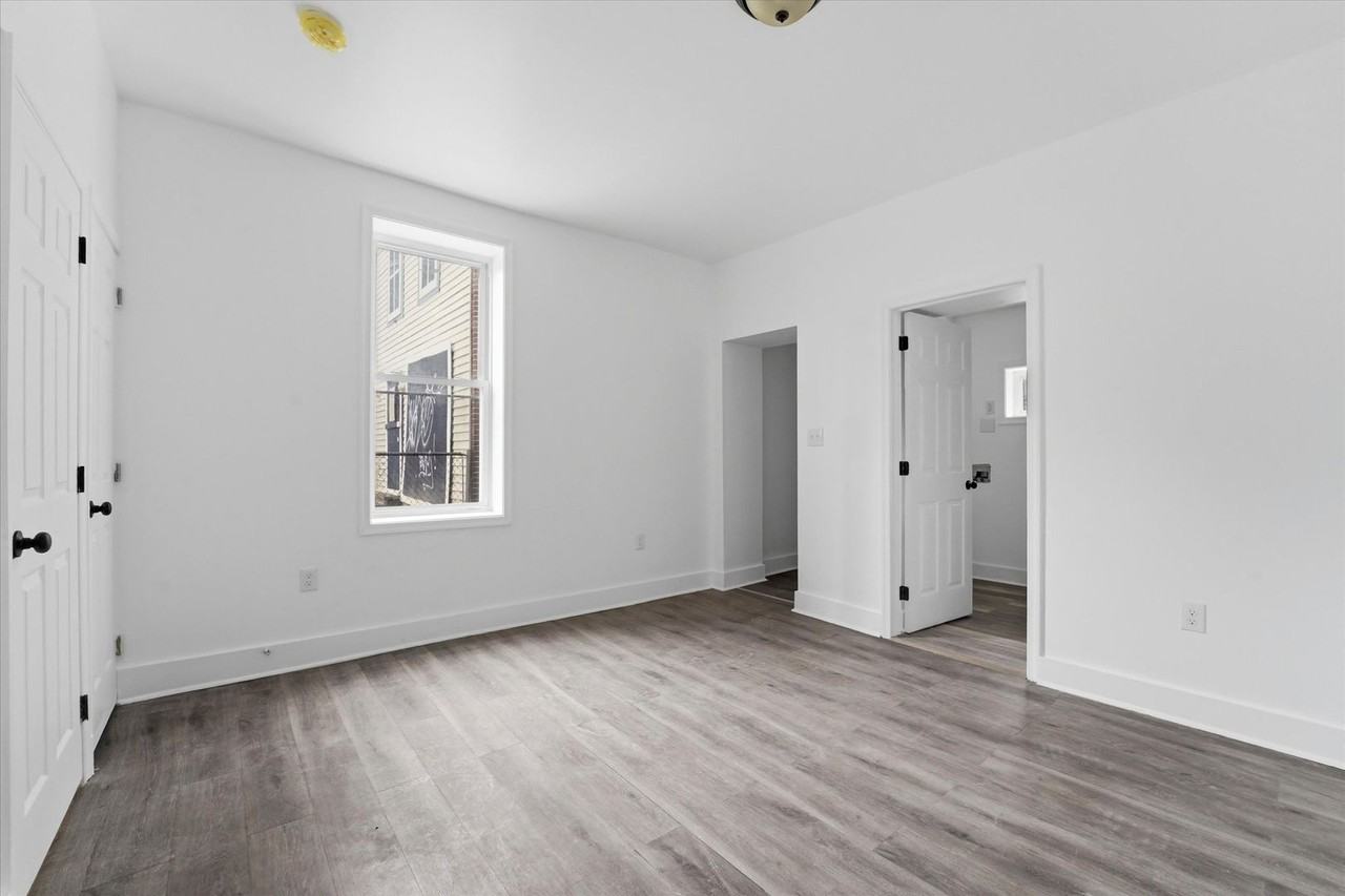 58 E Collom St - Photo 4 of 13