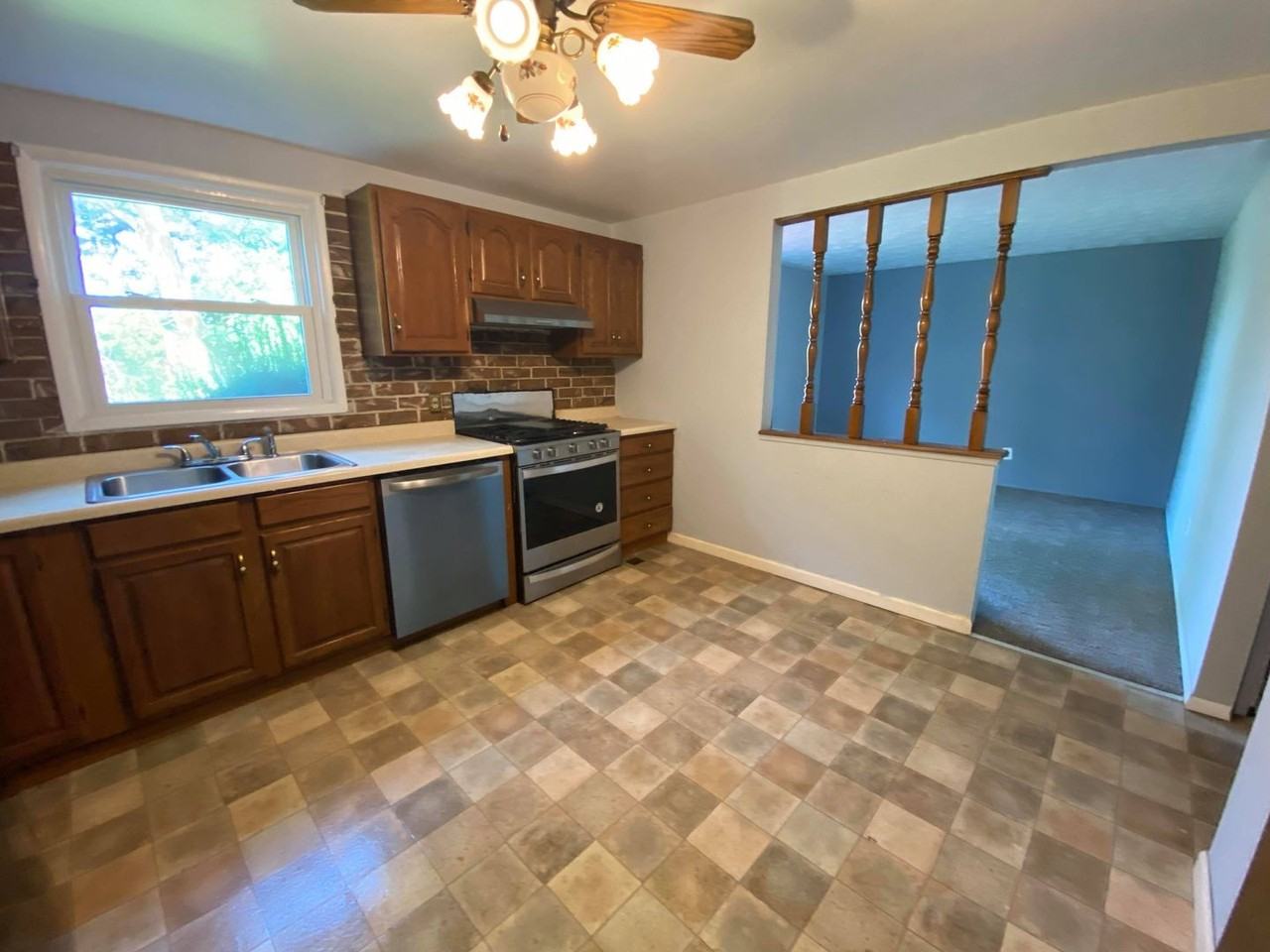 10 Quail Hill Rd - Photo 6 of 34