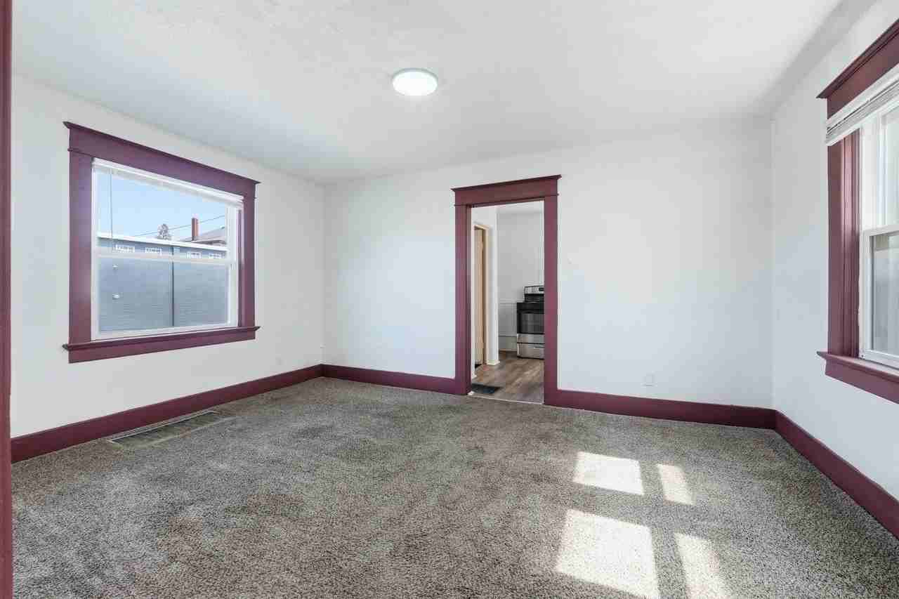 1117 Monroe St - Photo 2 of 26