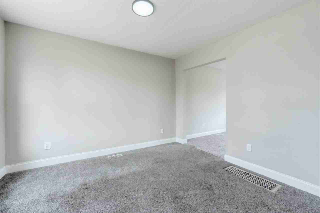 3106 Plaza Dr - Photo 3 of 28