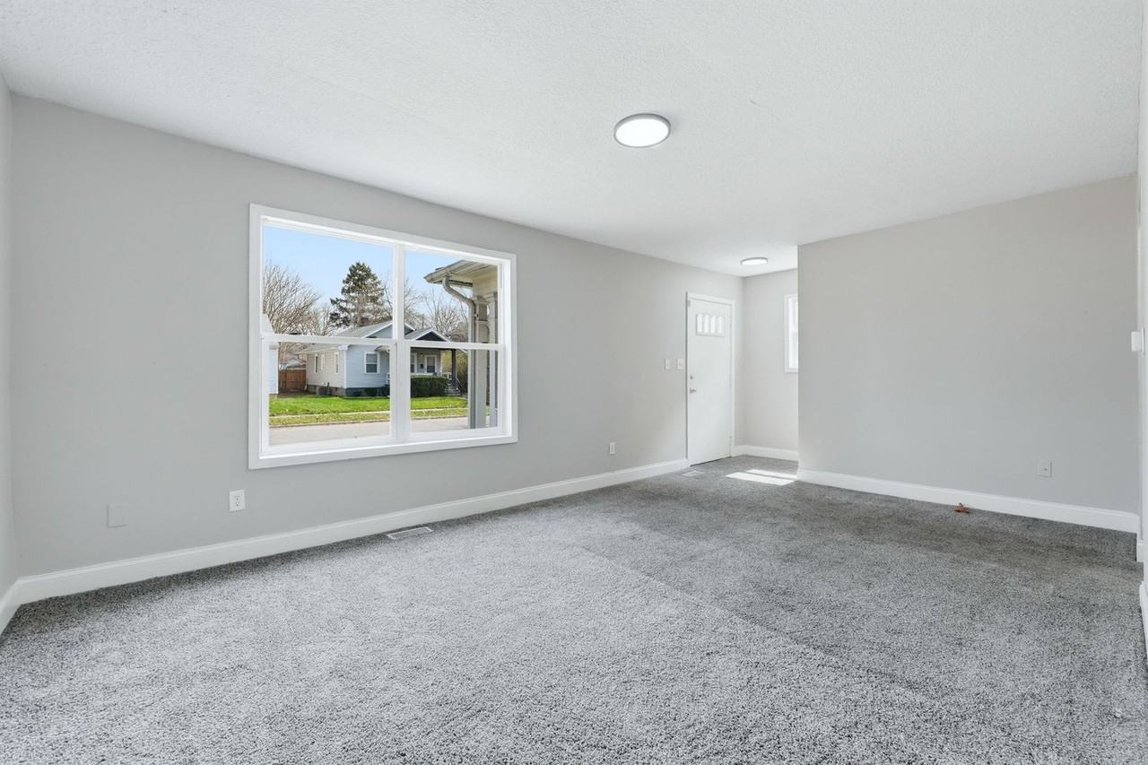 3106 Plaza Dr - Photo 7 of 28