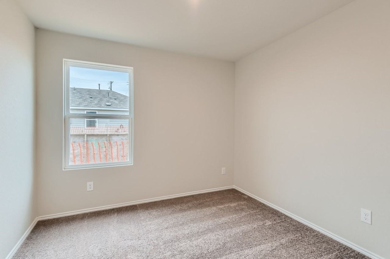 8526 Buntings Pl - Photo 7 of 11