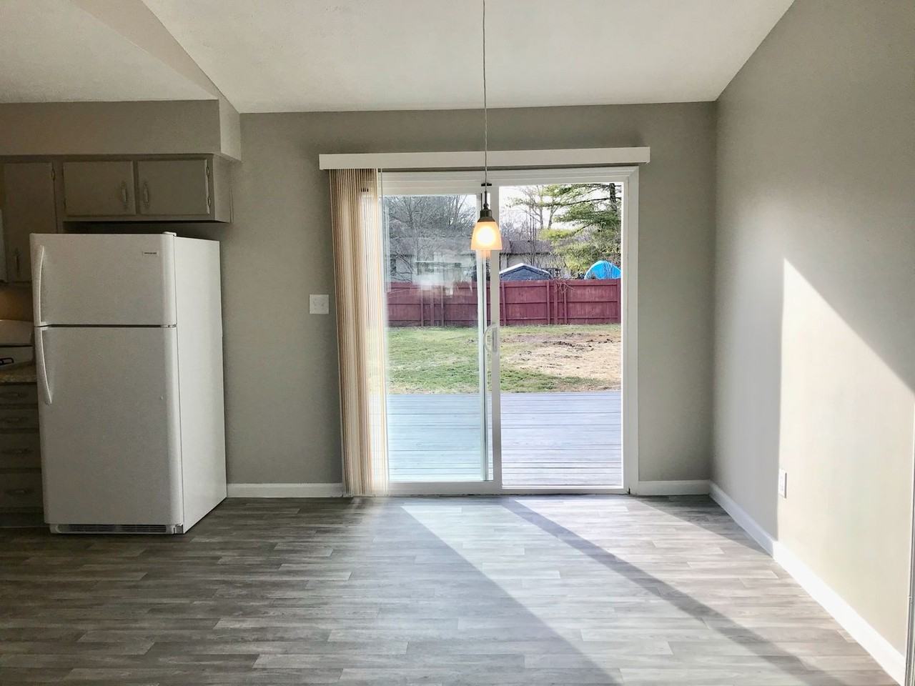 1366 Countryside Dr - Photo 7 of 42