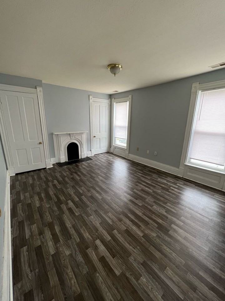 1139 S 28th St - Photo 5 of 5