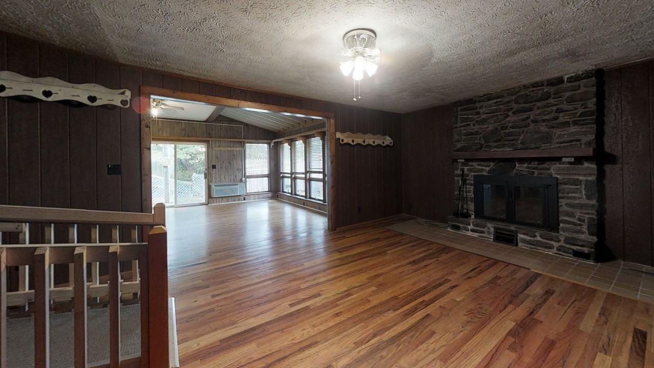 160 Perkinsville Dr - Photo 7 of 18