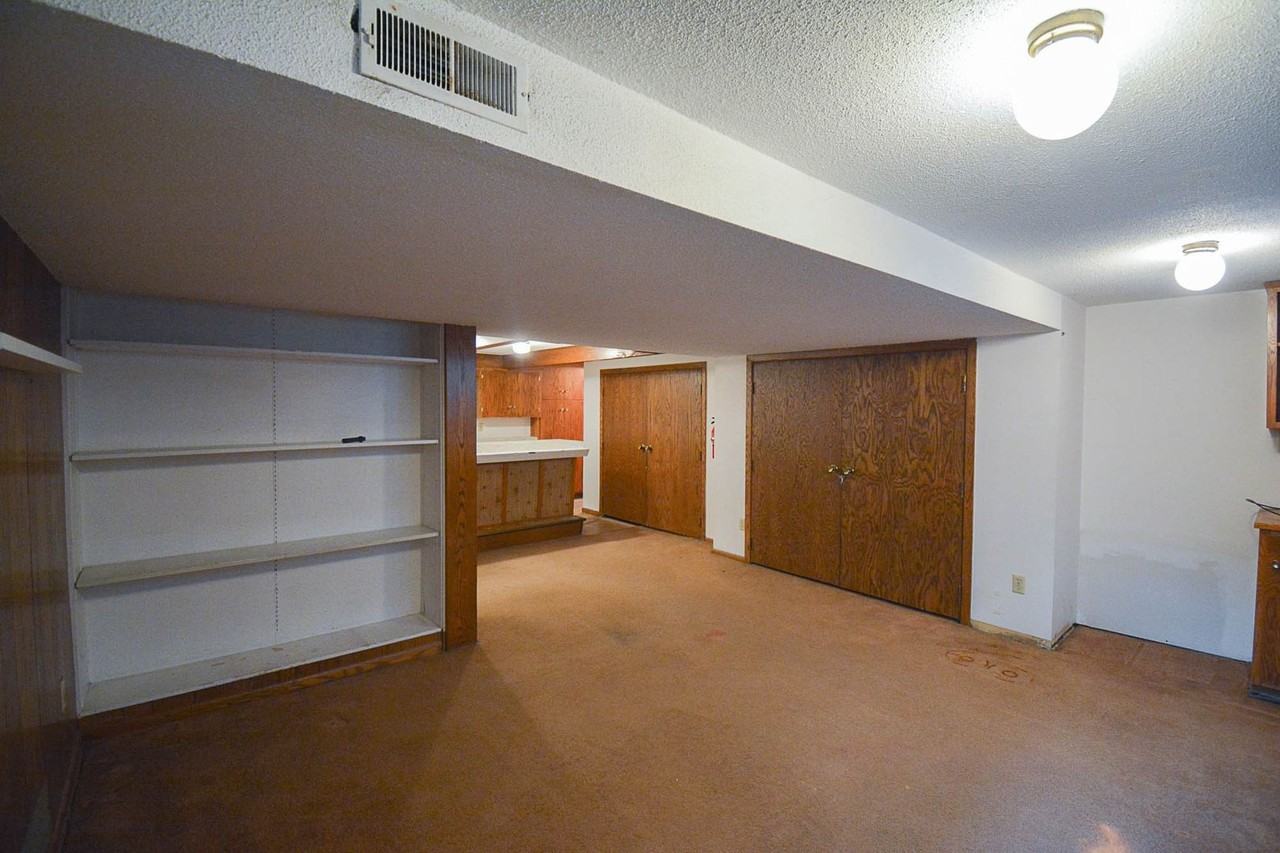 619 2nd St NW - Photo 3 of 30