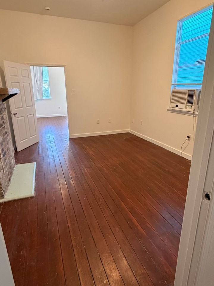 2624 2624 - 2626 Marais Street - 2626 #2626 - Photo 6 of 13