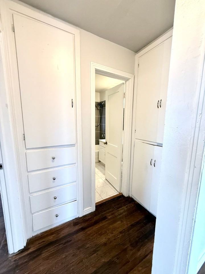 5209 N Mueller Ave - Photo 6 of 10