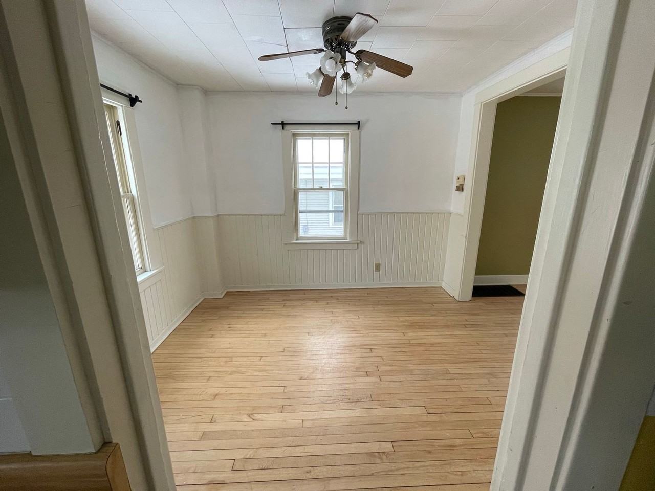 2922 Union St - Photo 7 of 24