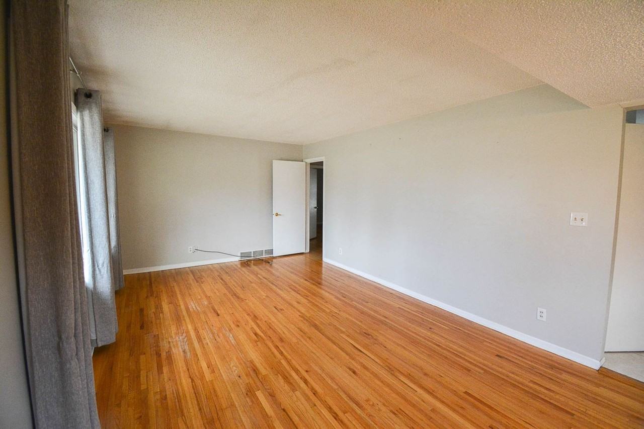 808 Memorial Pkwy Sw - Photo 6 of 19