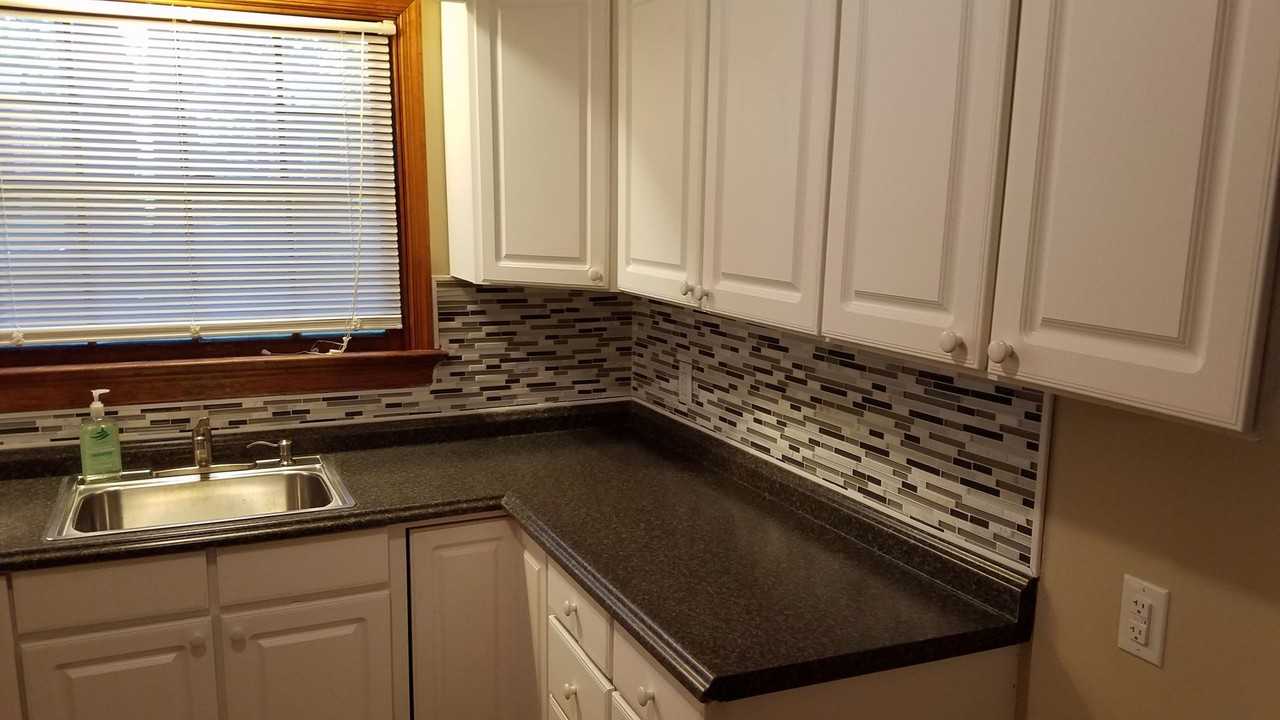 515 Meriwether Ave - Photo 5 of 8